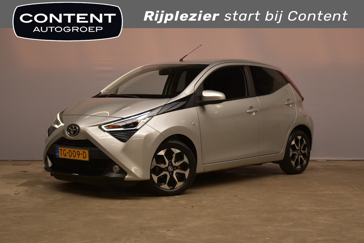 Toyota Aygo - 1.0 VVT-i X First I Apple Carplay - Android Auto - AutoWereld.nl