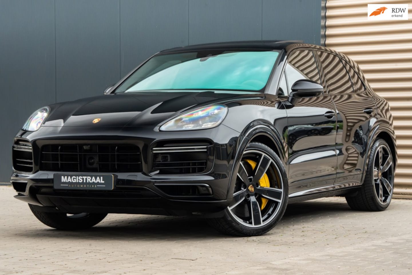 Porsche Cayenne - 4.0 Turbo S E-Hybrid | 680 PK | Org. NL | Keramisch | Bose |Soft close - AutoWereld.nl