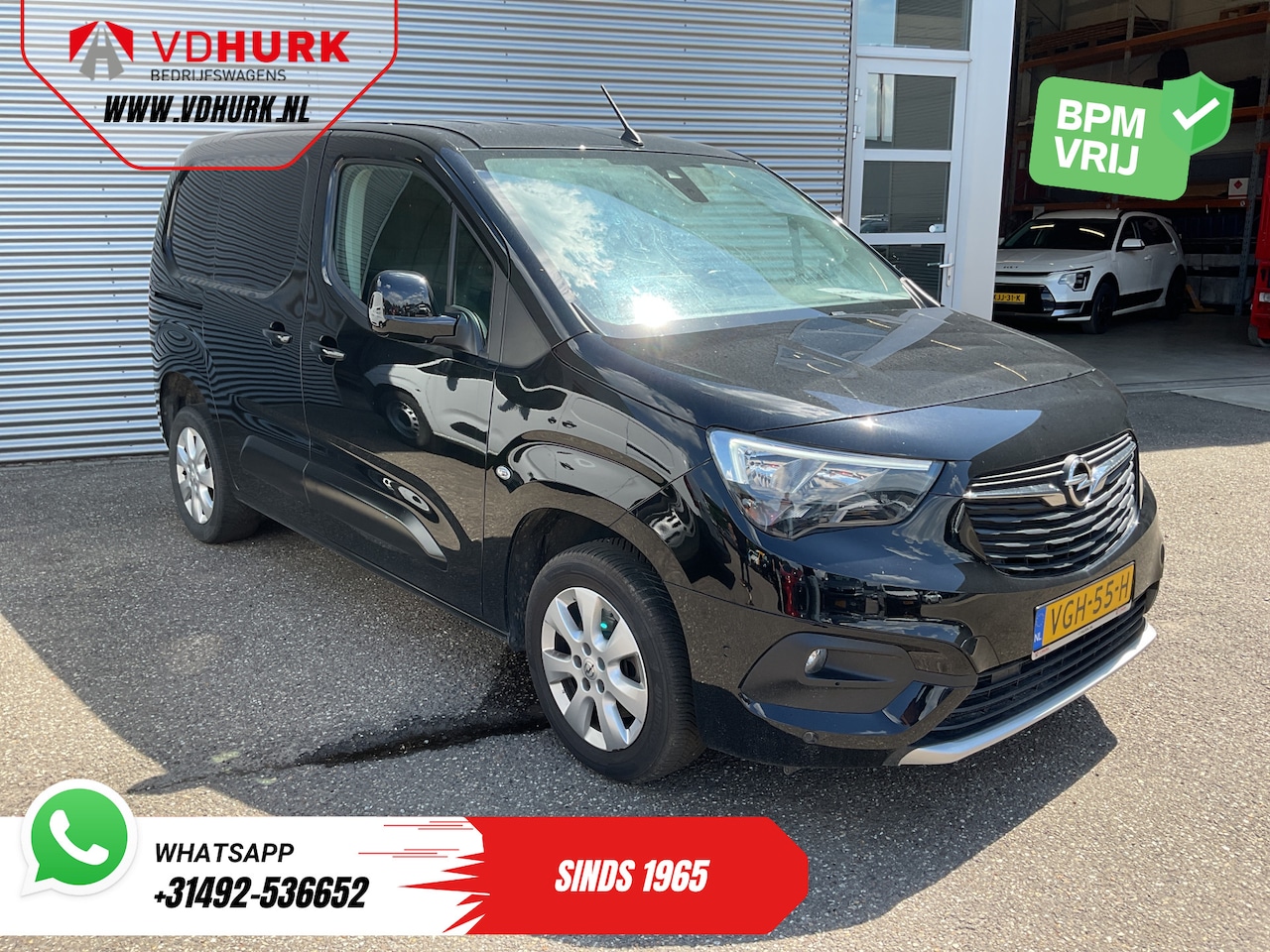 Opel Combo - 1.5D 130 pk Aut. Carplay/ Navi/ Airco/ Camera/ Cruise/ 16”LMV/ PDC - AutoWereld.nl