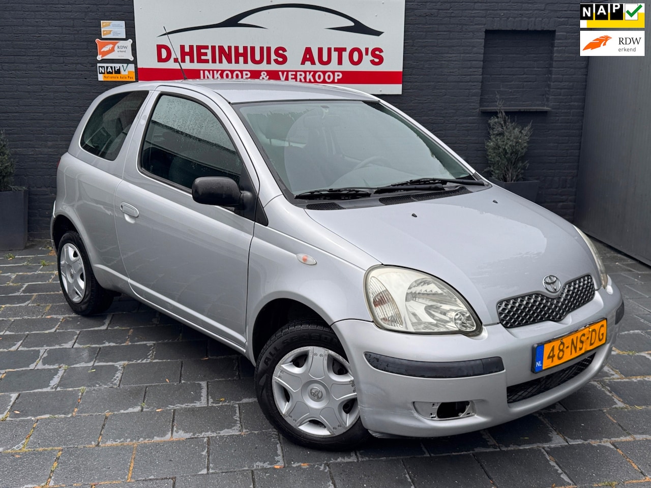 Toyota Yaris - 1.3 VVT-i Terra *MEENEEMPRIJS* - AutoWereld.nl