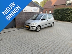 Hyundai i10 - 1.1 Active Orange Babies