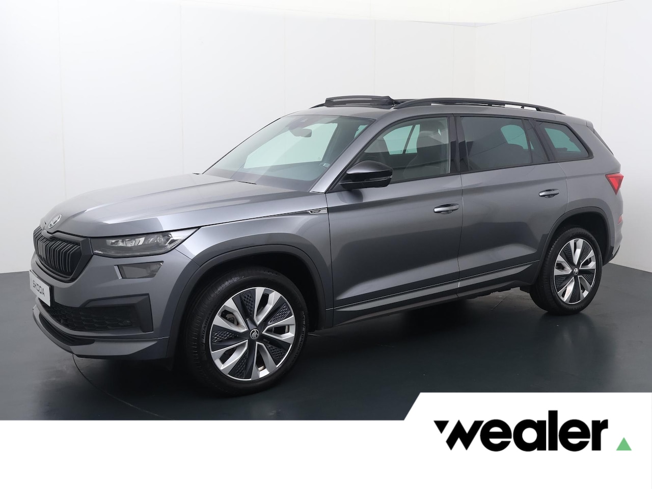 Skoda Kodiaq - 1.5 TSI Sportline Business 7p. | 150 PK | Automaat | Panoramadak | Matrix LED koplampen | - AutoWereld.nl