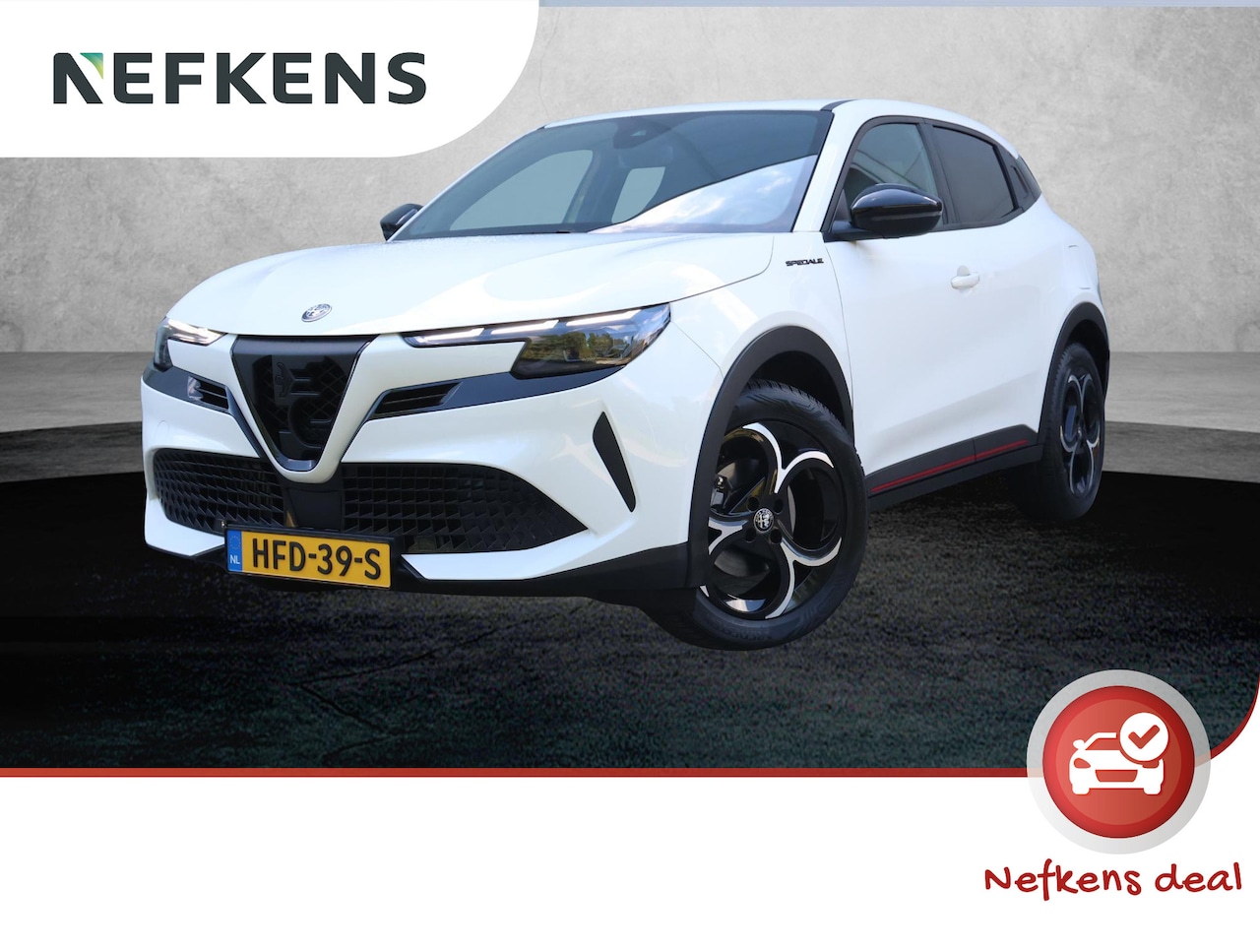 Alfa Romeo Junior - 1.2 136pk Hybrid Ibrida Speciale | Sport Pack | Navigatie | Camera - AutoWereld.nl