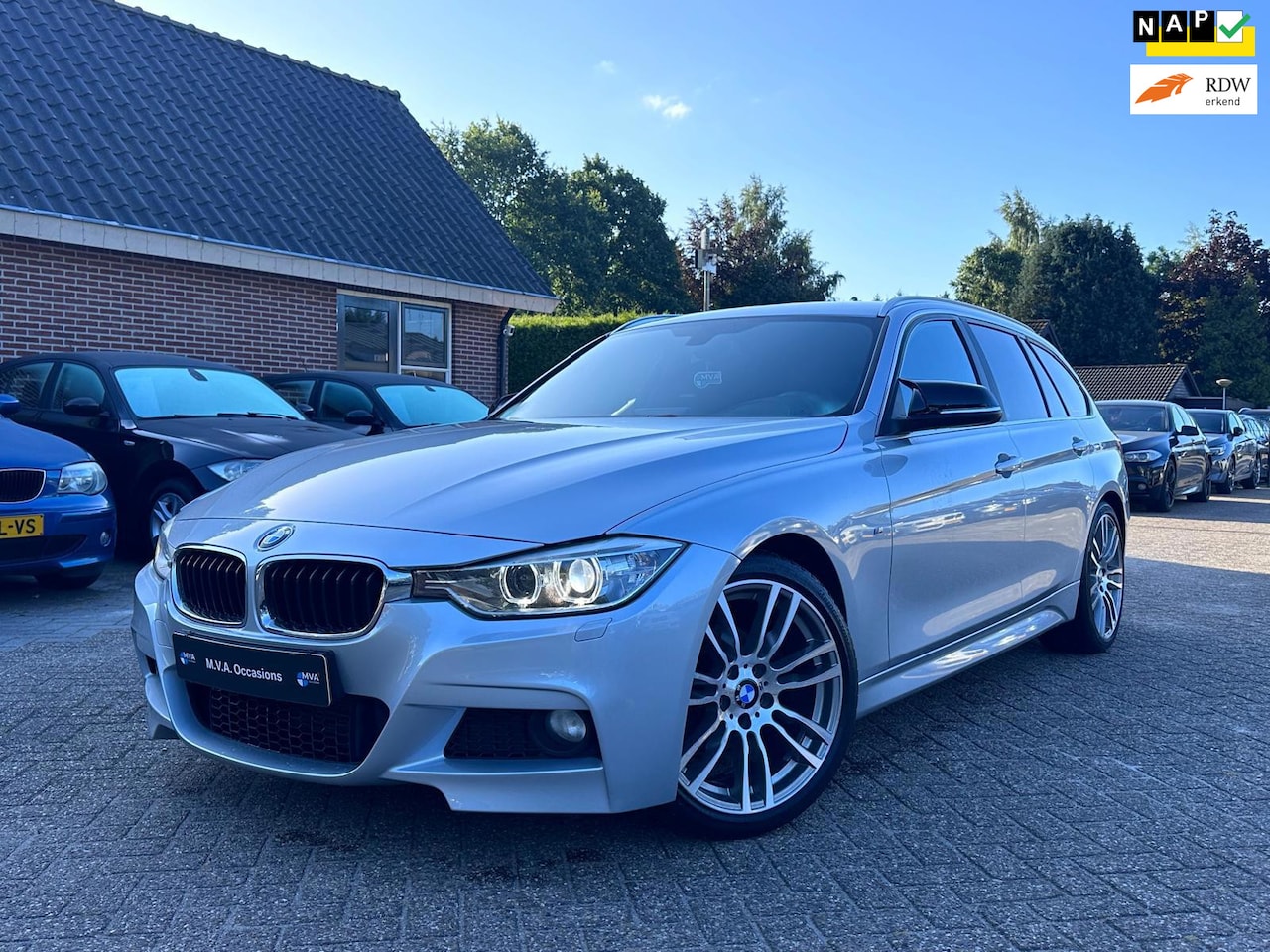 BMW 3-serie Touring - 316i Executive M sport|Nieuwe Ketting + Klepseals|19 inch M|Climate control|Cruise control - AutoWereld.nl