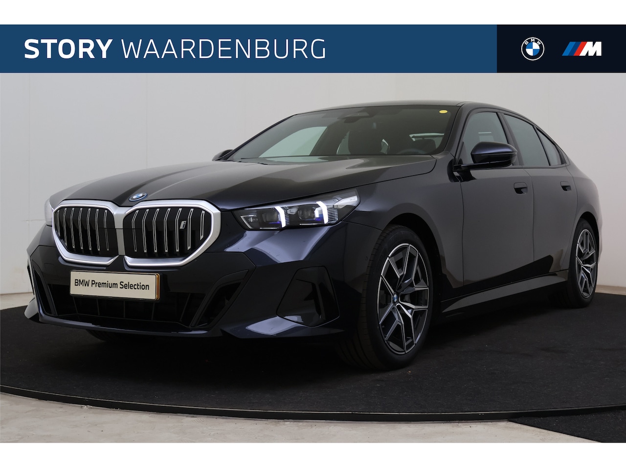 BMW i5 - eDrive40 M Sport / Bowers & Wilkins / Achteruitrijcamera / Adaptief onderstel professional - AutoWereld.nl