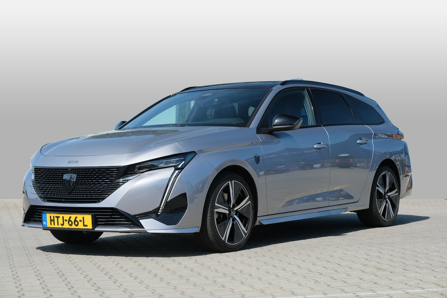 Peugeot 308 SW - 1.2 PureTech GT 1.2 PureTech GT - AutoWereld.nl