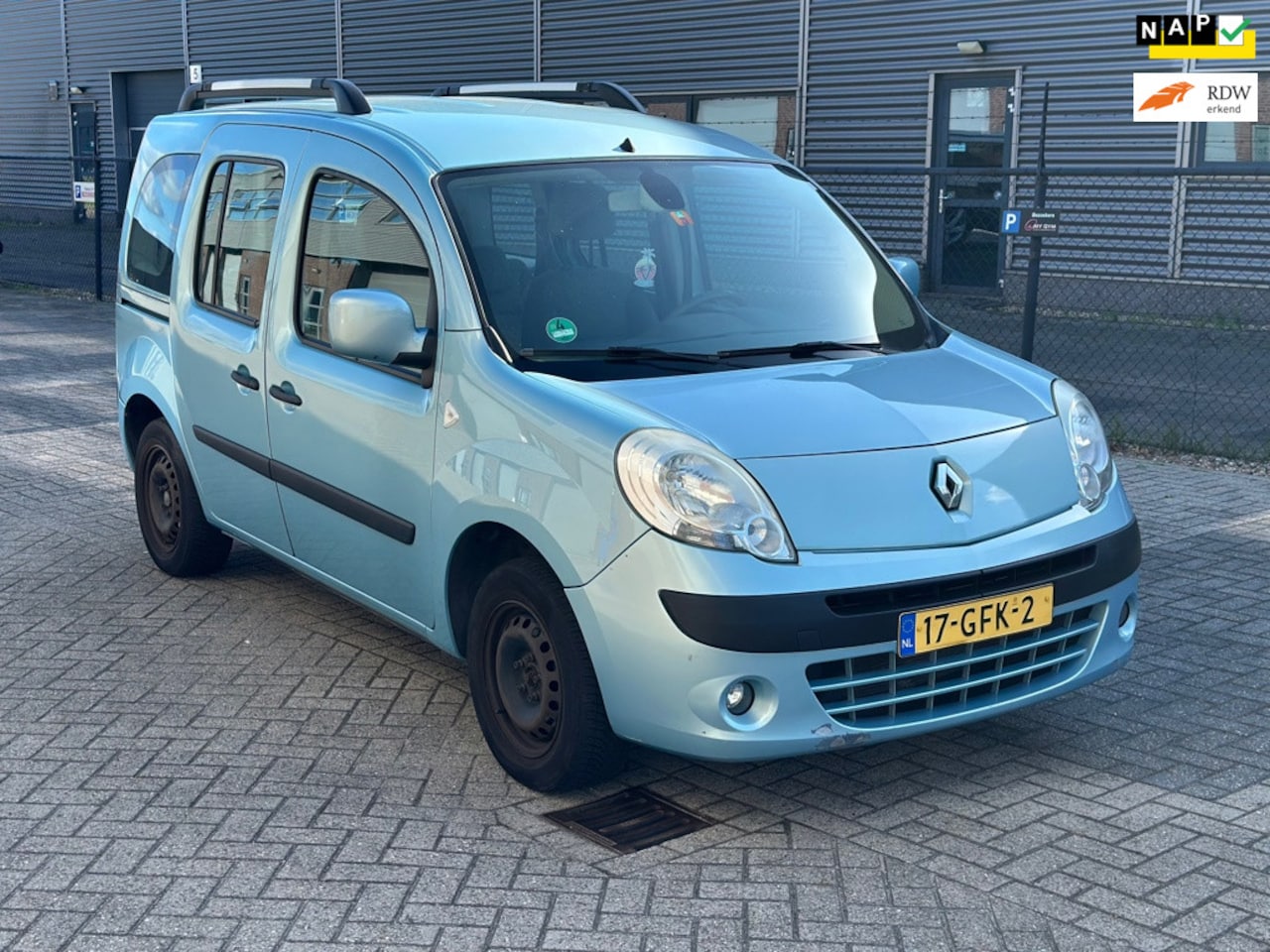 Renault Kangoo Family - 1.6-16V Privilège|Benzine / LPG - AutoWereld.nl