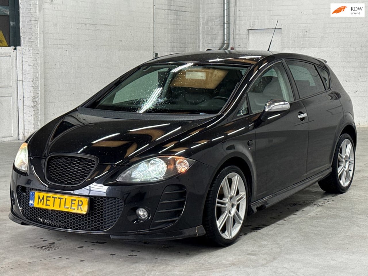 SEAT Leon - 1.8 TFSI Businessline High | Trekhaak | Cruise control | Stoelverwarming - AutoWereld.nl