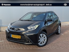 Toyota Aygo X - 1.0 VVT-i MT Play | Achteruitrijcamera | Navigatie met Android Auto & Apple Carplay | Lane