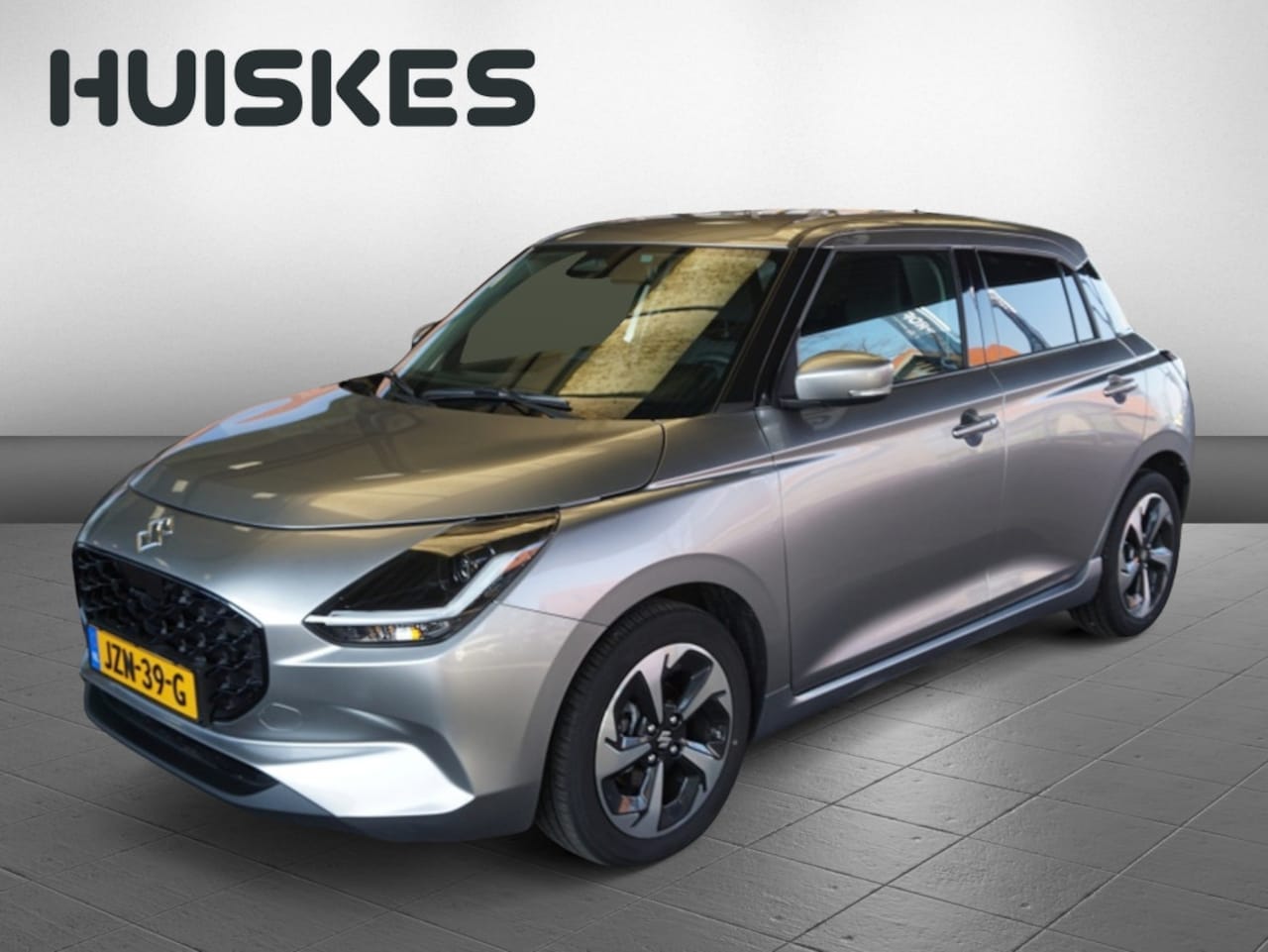 Suzuki Swift - 1.2 Style Smart Hybrid | Navi | Adapt. Cruise | Stoelverwarming - AutoWereld.nl