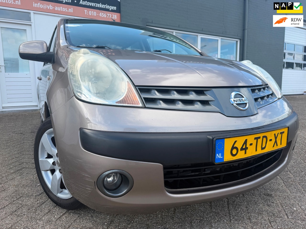 Nissan Note - 1.6 First Note 5 drs met trekhaak en airco - AutoWereld.nl