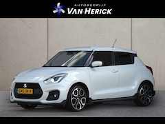 Suzuki Swift - 1.4 Sport 140PK | Navigatie | Achteruitrijcamera | Stoelverwarming