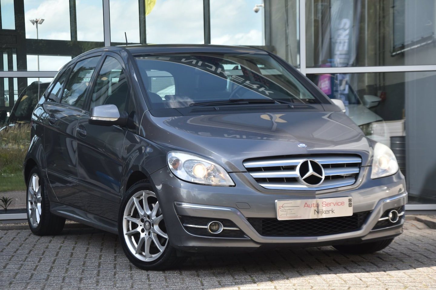 Mercedes-Benz B-klasse - 200 Automaat Airco Pdc Trekhaak Lm-Velgen - AutoWereld.nl