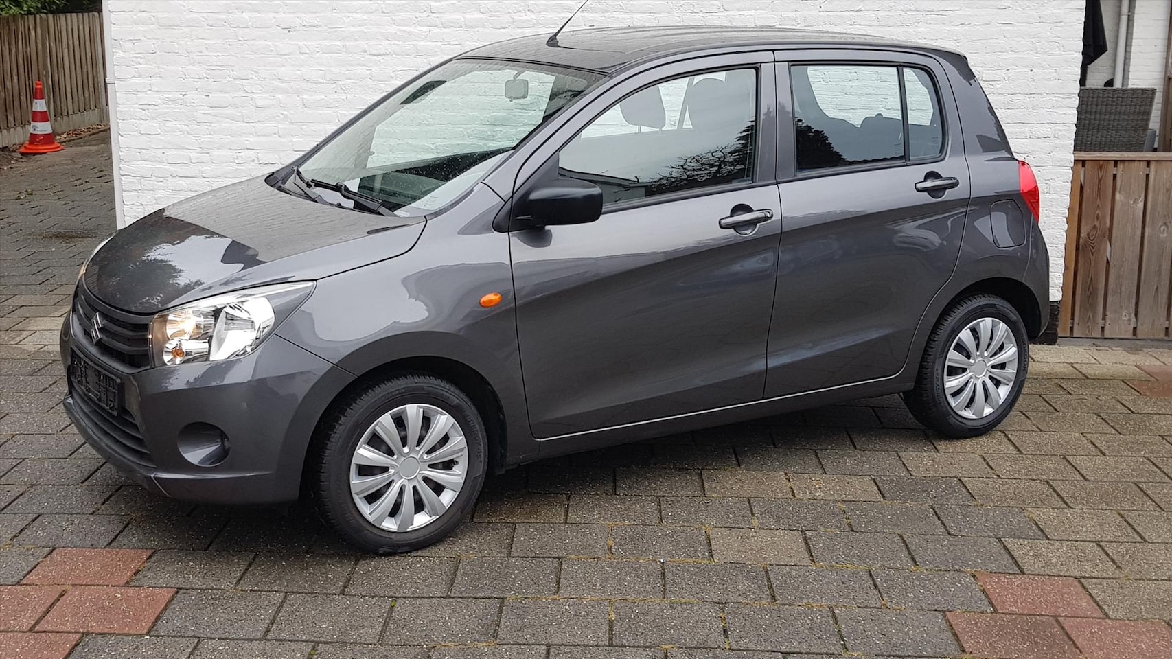 Suzuki Celerio - 1.0 5drs comfort airco 1e eigenaresse - AutoWereld.nl