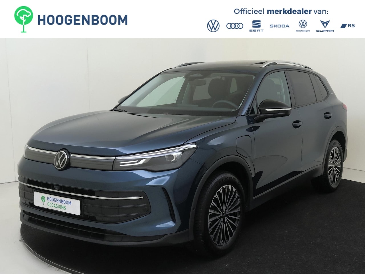 Volkswagen Tiguan - 1.5 eHybrid Life | SoH 98% | Panoramadak | Trekhaak | 360 camera | Adaptieve demping | Par - AutoWereld.nl