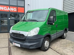 Iveco Daily - 35S15V 300 145PK I NL-Auto I Camera I Trekhaak