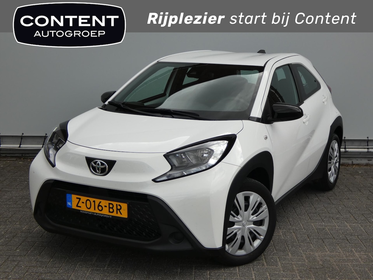 Toyota Aygo X - 1.0 VVT-i MT play 1.0 VVT-i MT 72pk Play - AutoWereld.nl