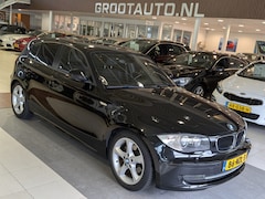 BMW 1-serie - 118i Business Line Ultimate Edition Automaat Airco, Cruise Control, Stuurbekrachtiging