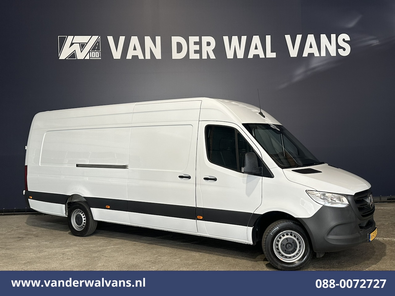 Mercedes-Benz Sprinter - 317 CDI 170pk L4H2 Supermaxi Euro6 Airco | Camera | Apple Carplay | Android Auto 270 Grade - AutoWereld.nl