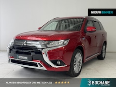 Mitsubishi Outlander - 2.4 PHEV Intense | Trekhaak | Navigatie | Camera | Stoelverwarming |