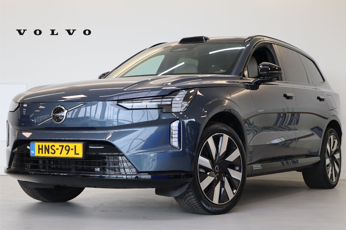 Volvo EX90 - 279PK Single Motor Plus 104kWu | 360 | Getint Glas | 21'' | Adap Cruise | BOSE - AutoWereld.nl