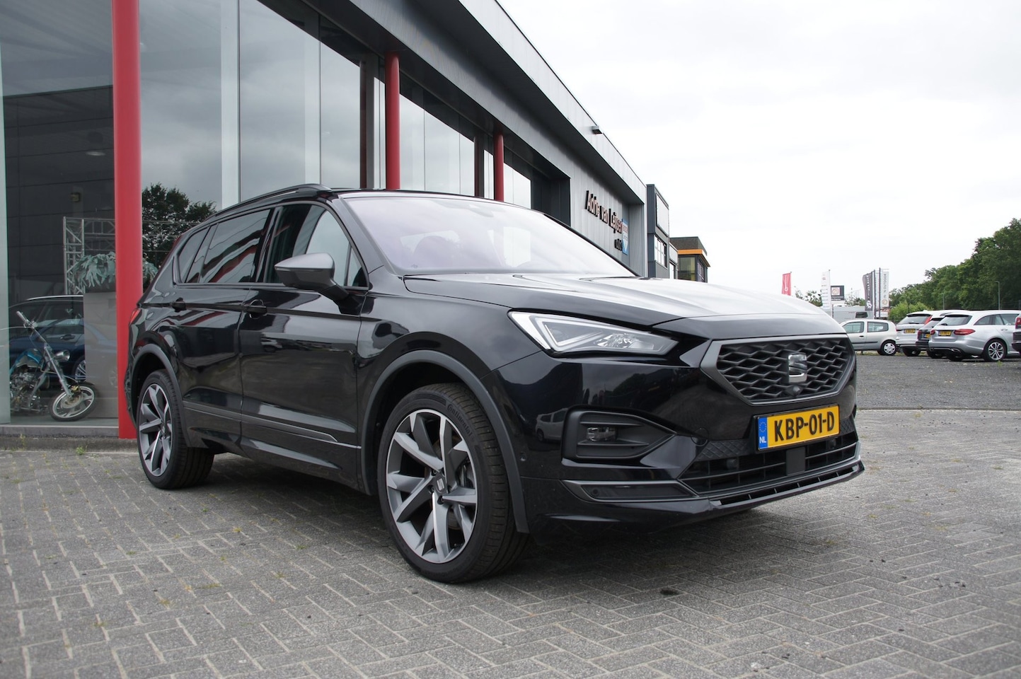 SEAT Tarraco - 2.0 TSI 4drive FR Business Intense 2.0 TSI 4drive FR Business Intense - AutoWereld.nl