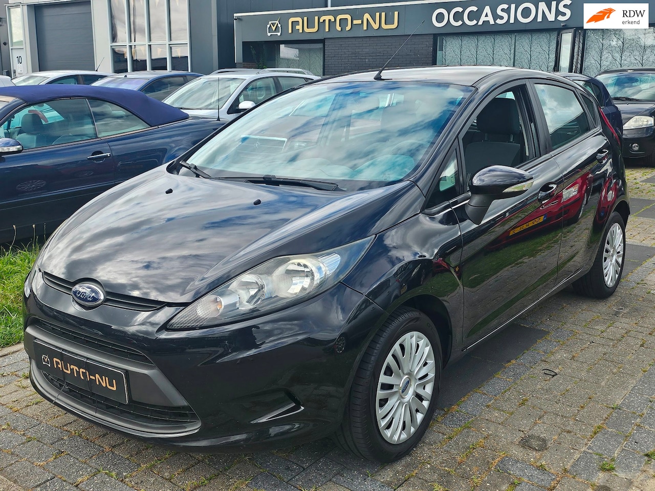 Ford Fiesta - 1.25 Trend 5-deurs Airco Zwart Elec. ramen Audio NAP APK - AutoWereld.nl