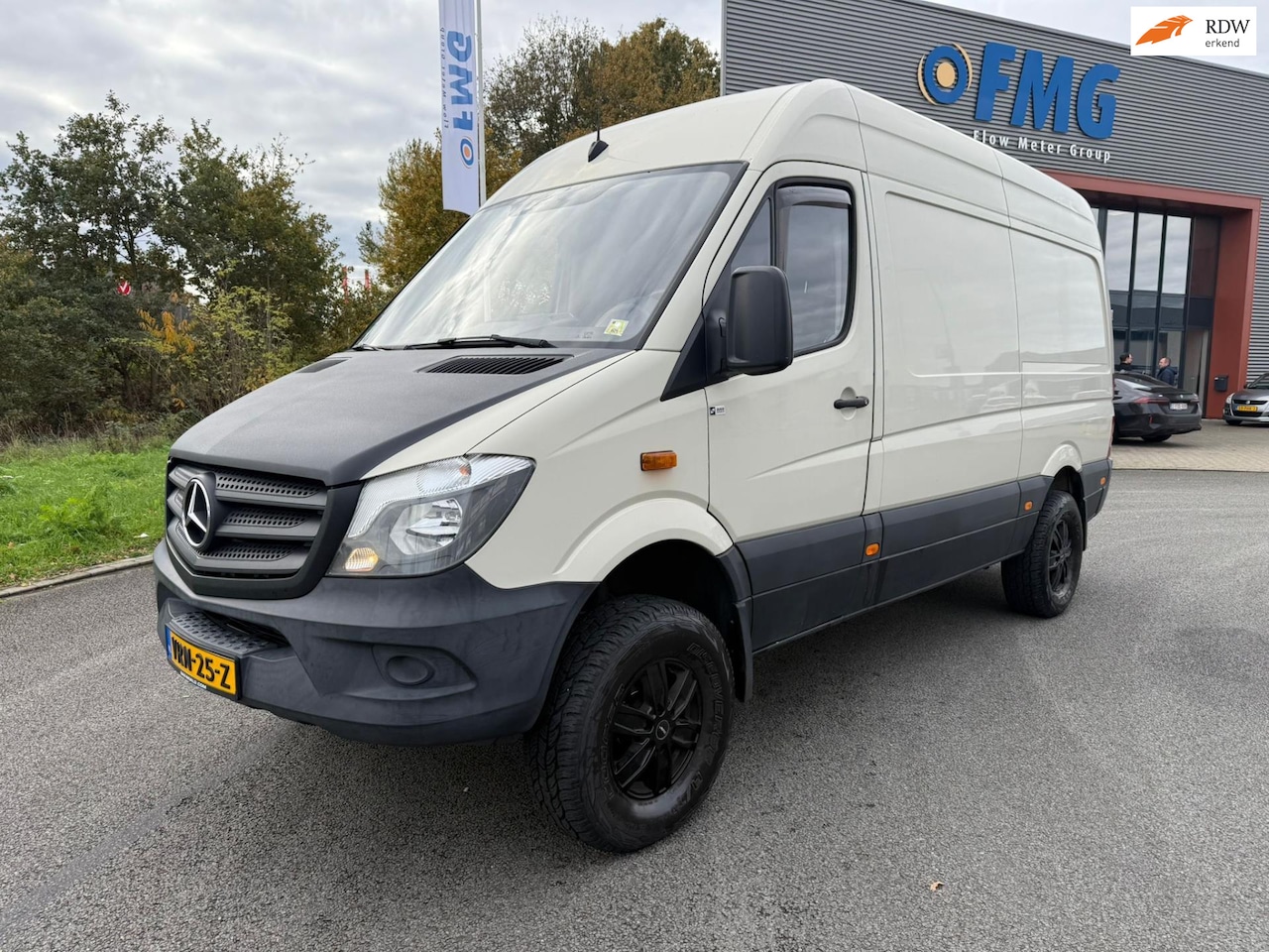 Mercedes-Benz Sprinter - 316 2.2 CDI 366 HD 4x4 AWD Camper voorbereiding - AutoWereld.nl