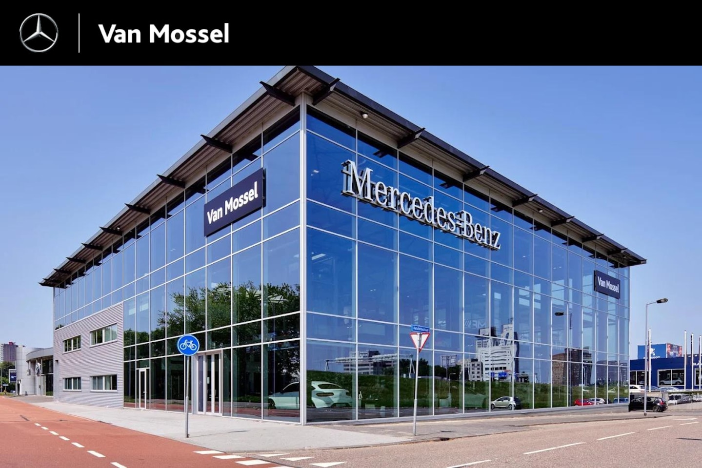 Mercedes-Benz C-klasse - 300 e Business Solution AMG Premium Plus /Panoramadak /Burmester /HUD /Memory - AutoWereld.nl