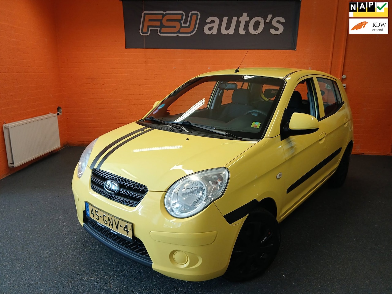 Kia Picanto - 1.0 / 5 DEURS / X-TRA SPORT / AIRCO!! - AutoWereld.nl