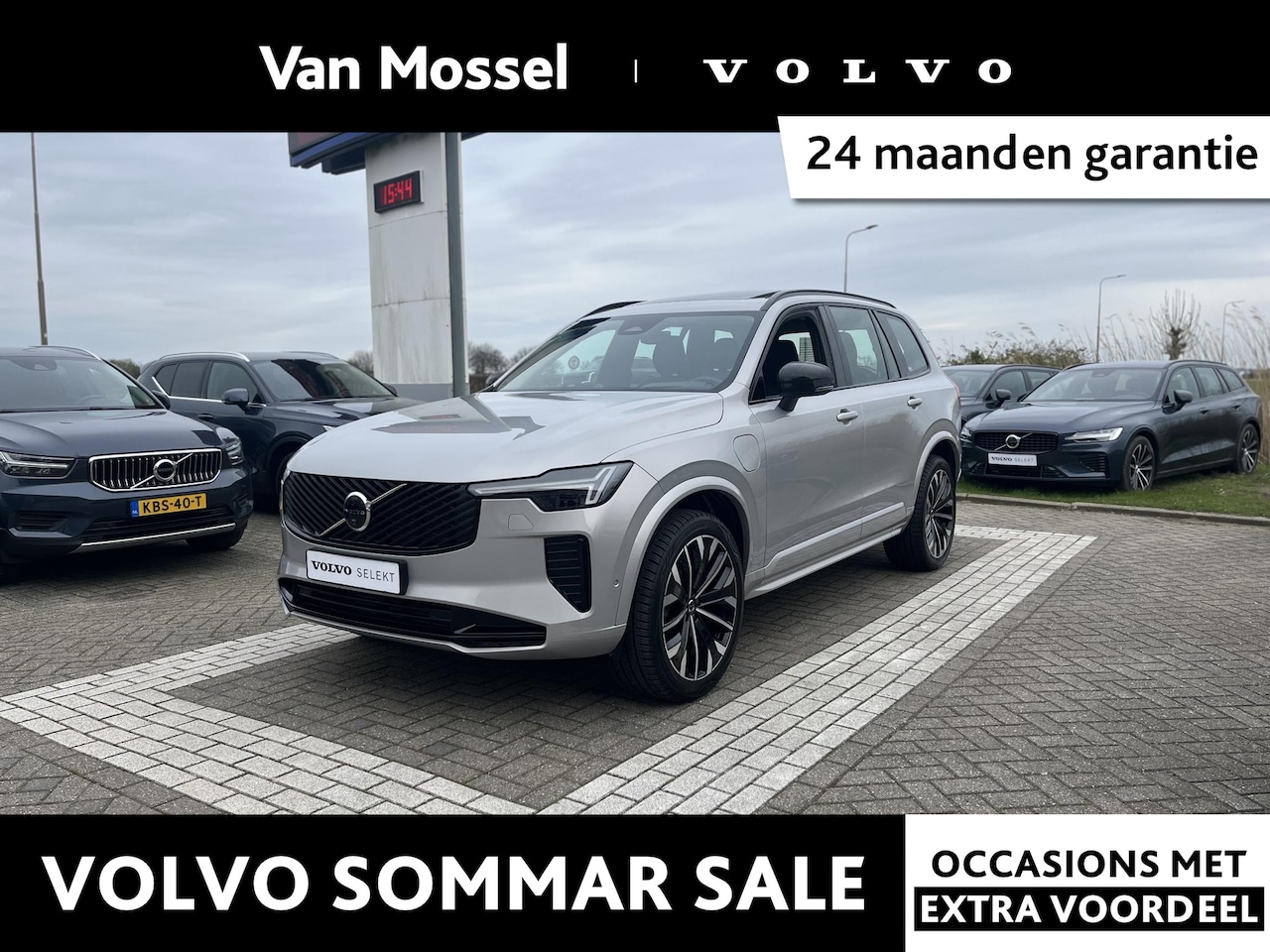 Volvo XC90 - T8 Plug-in hybrid AWD Ultra Dark | Luchtvering | Trekhaak | Massagestoelen | Bowers & Wilk - AutoWereld.nl