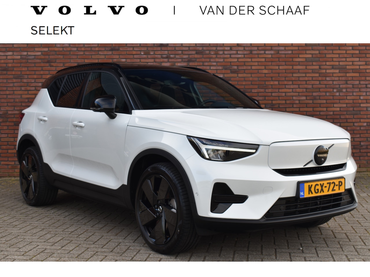 Volvo EX40 - Extended Range 252PK Ultra Black Ed. Europa 82 kWh | Harman/Kardon | 20" | Panoramadak | - AutoWereld.nl
