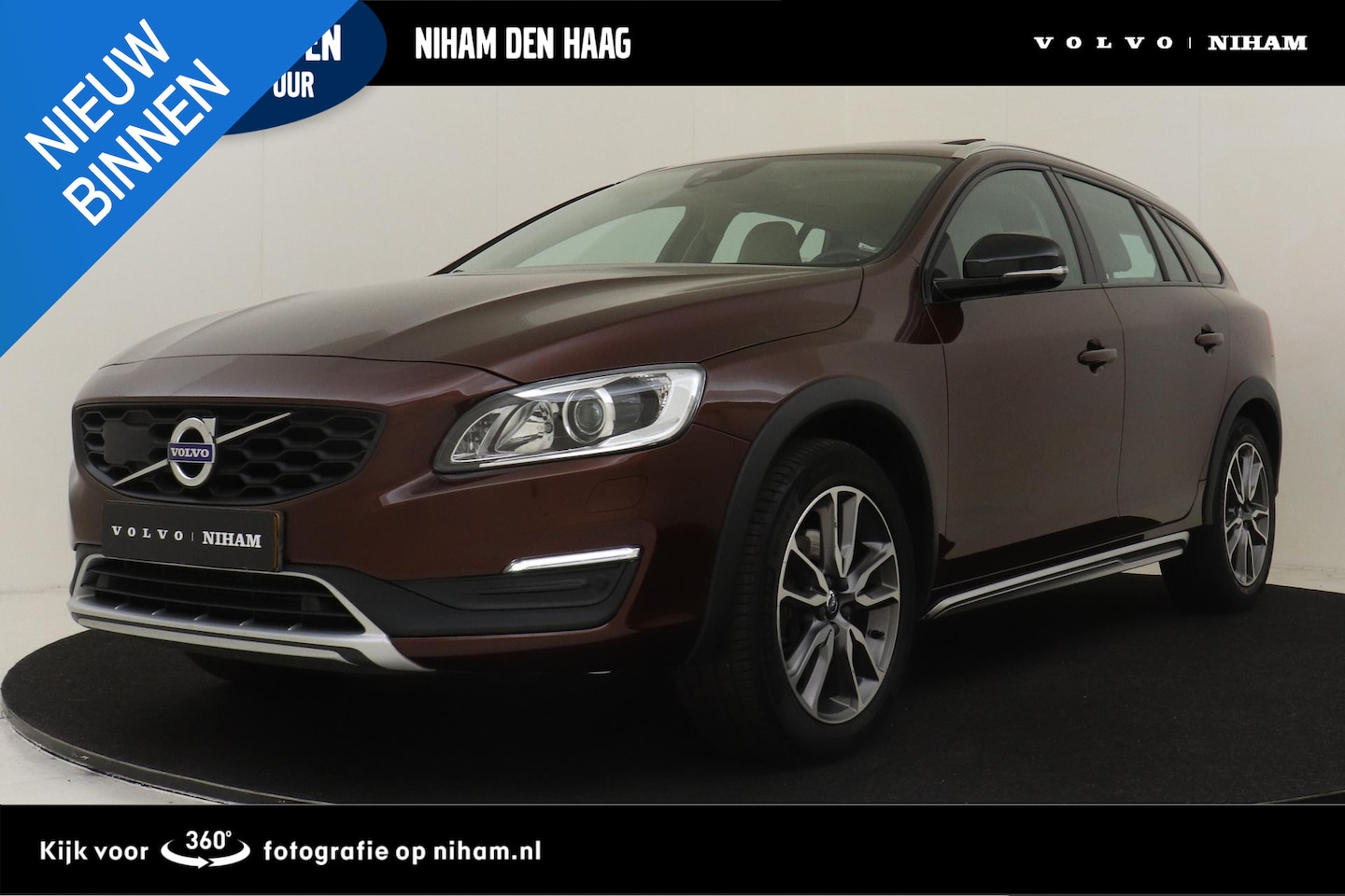 Volvo V60 Cross Country - T5 POLAR+ LUXURY -PANO.DAK|POWER-SEATS|ADAP.XENON|CAMERA|STANDKACHEL|PDC|KINDERZITJES|SENS - AutoWereld.nl