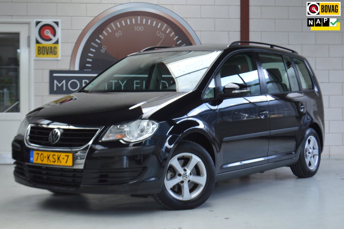 Volkswagen Touran - 1.4 TSI Comfortline 1.4 TSI Comfortline, AUTOMAAT, TRAKHAAK, APK - AutoWereld.nl