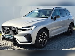 Volvo XC60 - 2.0 T6 PheV hybrid AWD Plus Dark Trekhaak - 360 Camera - 19” Wielen - Panoramadak - Lighti
