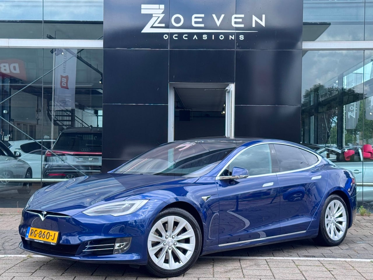 Tesla Model S - 75 Business Economy 75 Business Economy - AutoWereld.nl