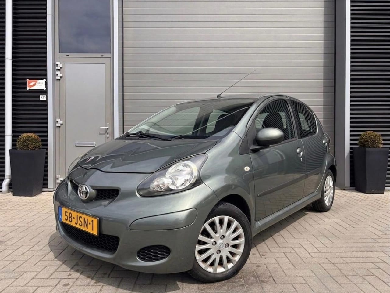 Toyota Aygo - 1.0-12V Aspiration Green 1.0-12V Aspiration Green - AutoWereld.nl