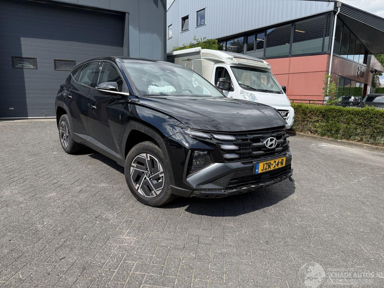 Hyundai Tucson - 1.6 T-GDI PHEV E-Motion 1.6 T-GDI PHEV E-Motion (SUV 5-dr.) - AutoWereld.nl
