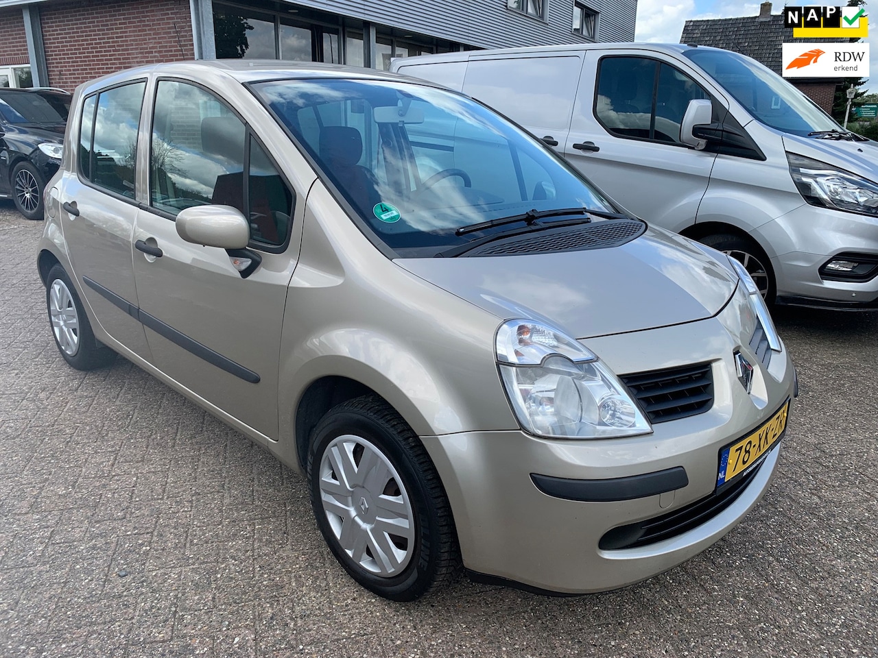 Renault Modus - 1.6-16V AUTOMAAT 2007 € 1950.- 1 Jr. Apk zo mee - AutoWereld.nl