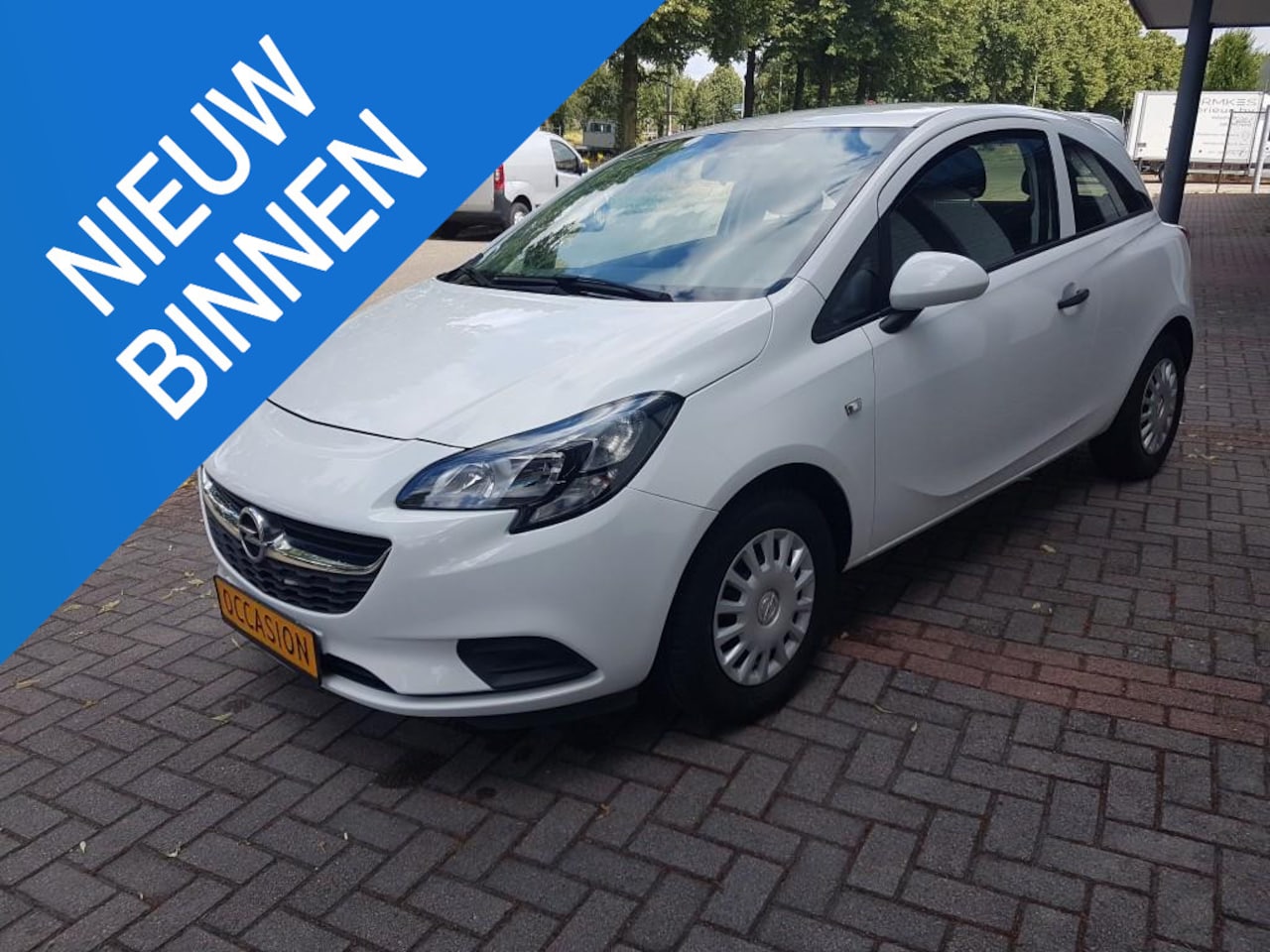 Opel Corsa - 1200i 16V 3 DEURS AIRCO - AutoWereld.nl