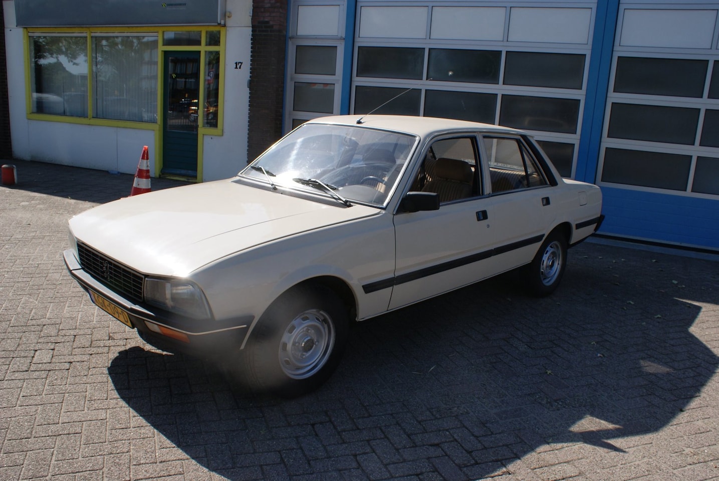 Peugeot 505 - 505GL - AutoWereld.nl