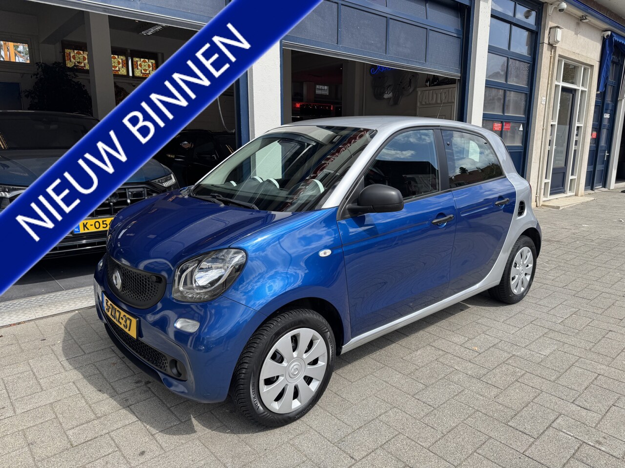 Smart Forfour - 1.0 Essential Edition NL AUTO. - AutoWereld.nl