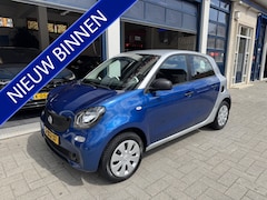 Smart Forfour - 1.0 Essential Edition NL AUTO