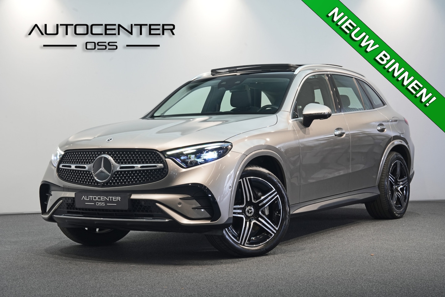 Mercedes-Benz GLC-klasse - 400e 4MATIC AMG ✅ LUCHTVERING ✅ ACHTERAS BESTURING ✅ TREKHAAK ✅ ADAP CRUISE ✅ PANO ✅ BURME - AutoWereld.nl