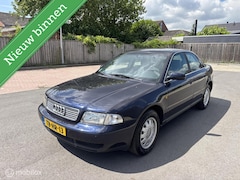 Audi A4 Limousine - 1.6 Advance Automaat Nieuwe apk