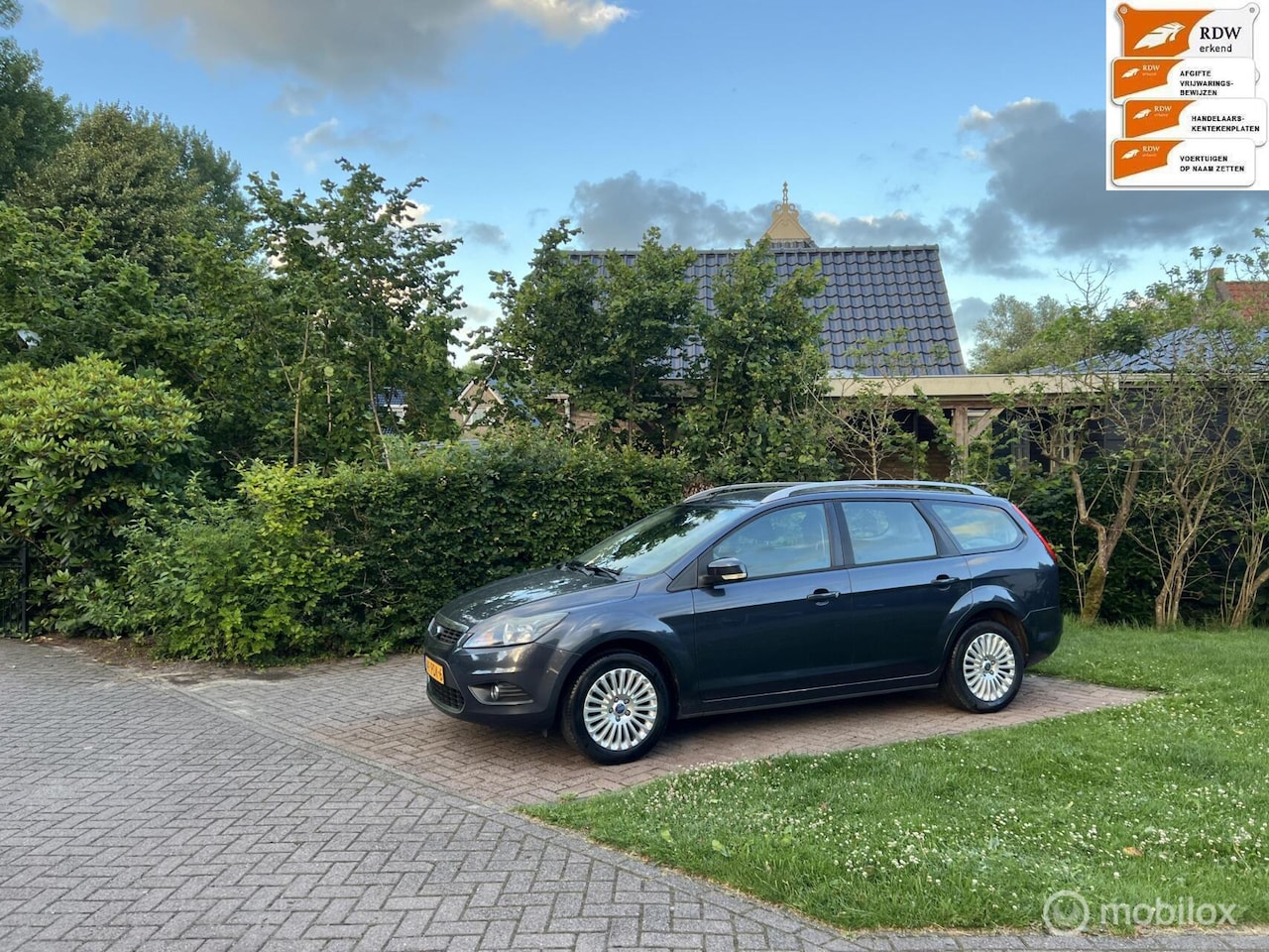 Ford Focus Wagon - 1.8 Limited 1.8 Limited - AutoWereld.nl