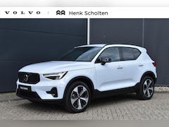 Volvo XC40 - B4 Plus Dark | Trekhaak | Verwarmbare voorstoelen en stuurwiel | Keyless | Premium audio b