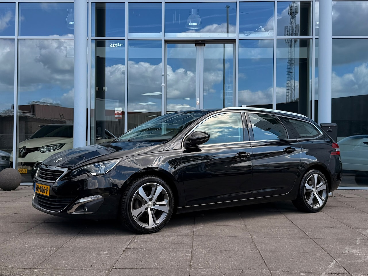 Peugeot 308 SW - 1.2 PureTech GT-line|Pano|Camera|Led - AutoWereld.nl
