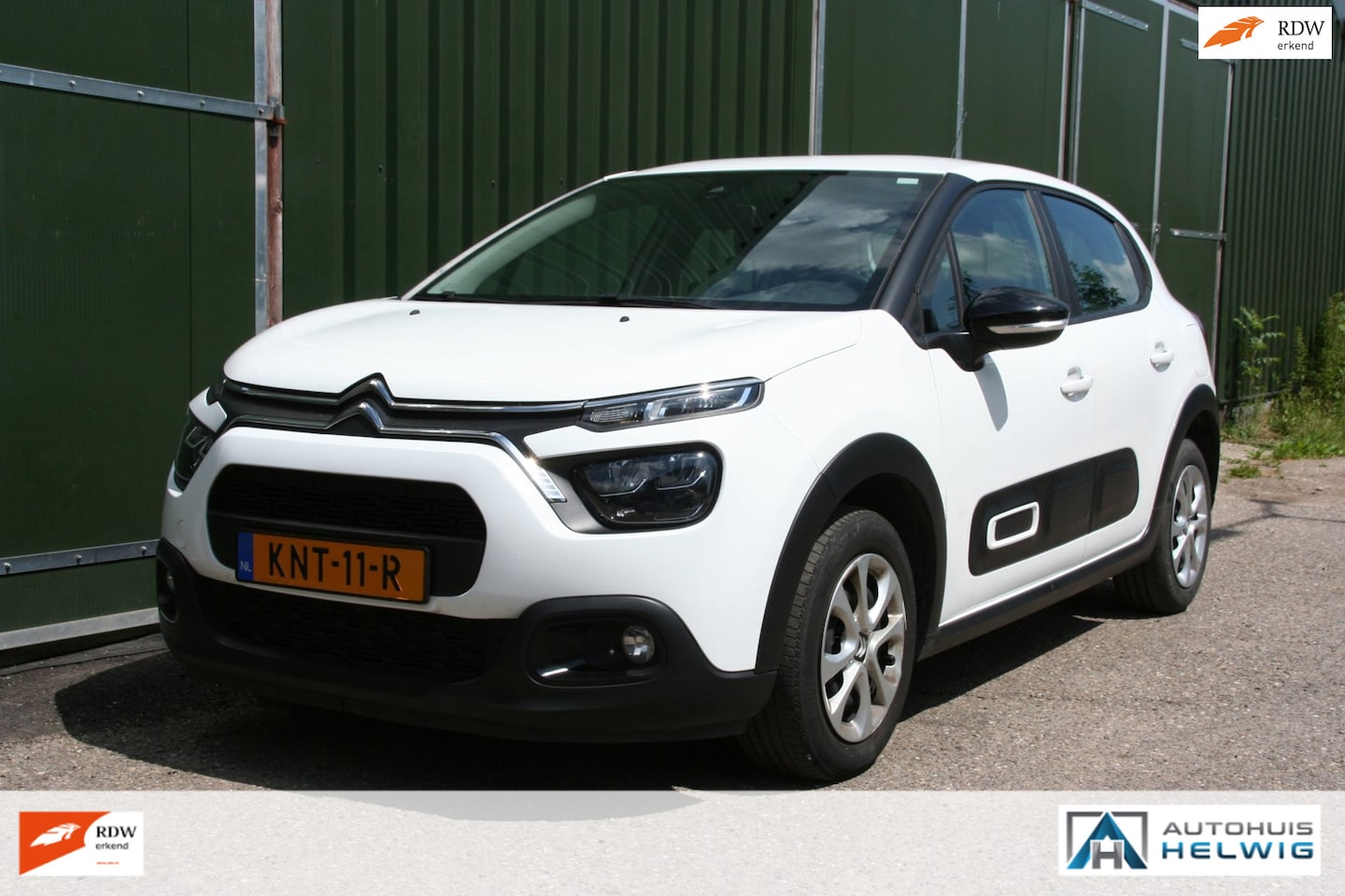 Citroën C3 - 1.2 PureTech C-Series, AIRCO, NAVIGATIE, CRUISE, 2 PERSOON - AutoWereld.nl