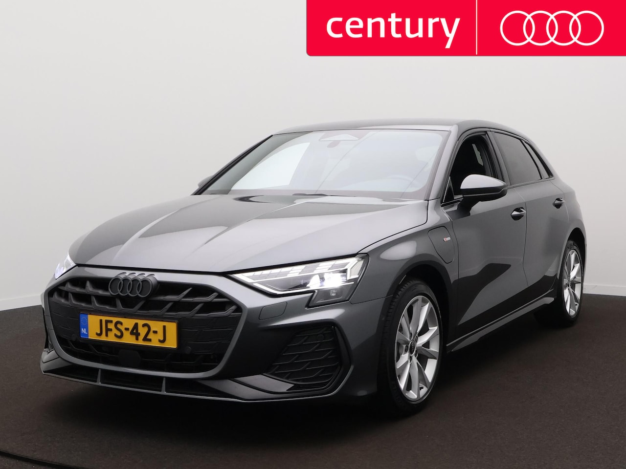 Audi A3 Sportback - 40 TFSI e S edition / ACC / Camera / Navi / Stoelverwarming / - AutoWereld.nl
